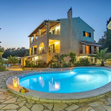 Galazio Sunset Villas Gaios Exterior foto