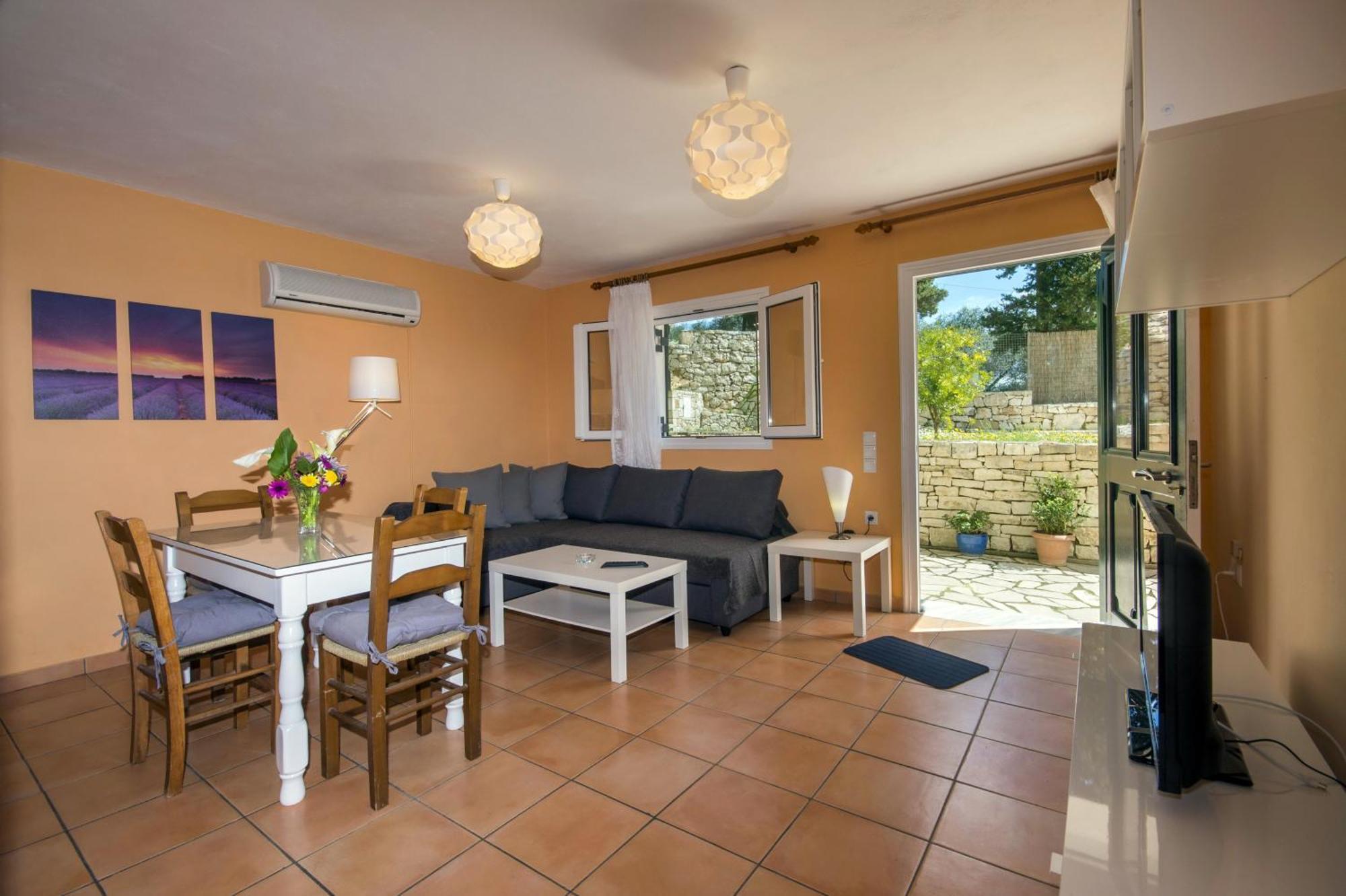 Galazio Sunset Villas Gaios Quarto foto