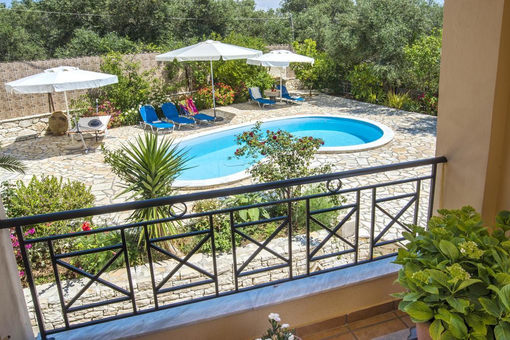 Galazio Sunset Villas Gaios Exterior foto