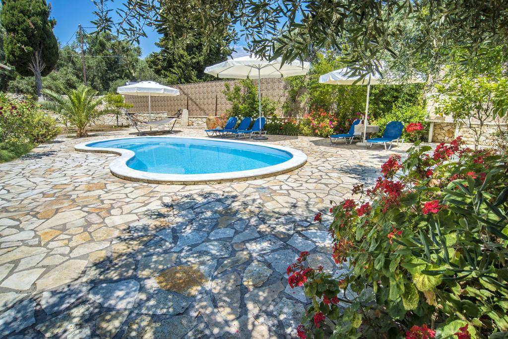 Galazio Sunset Villas Gaios Exterior foto