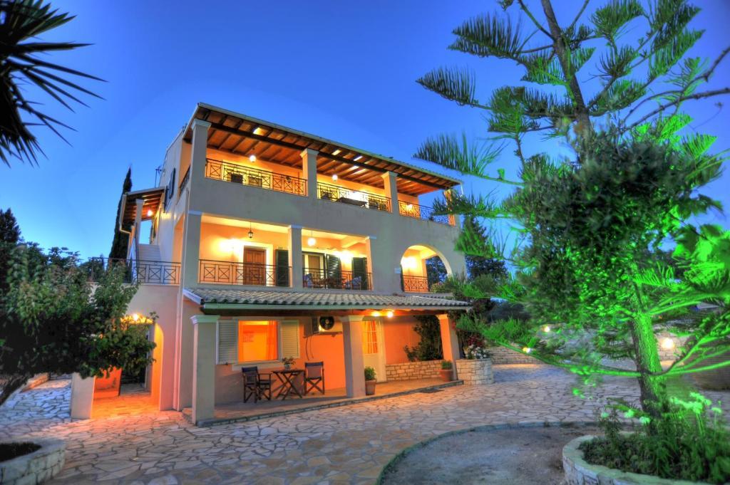 Galazio Sunset Villas Gaios Quarto foto